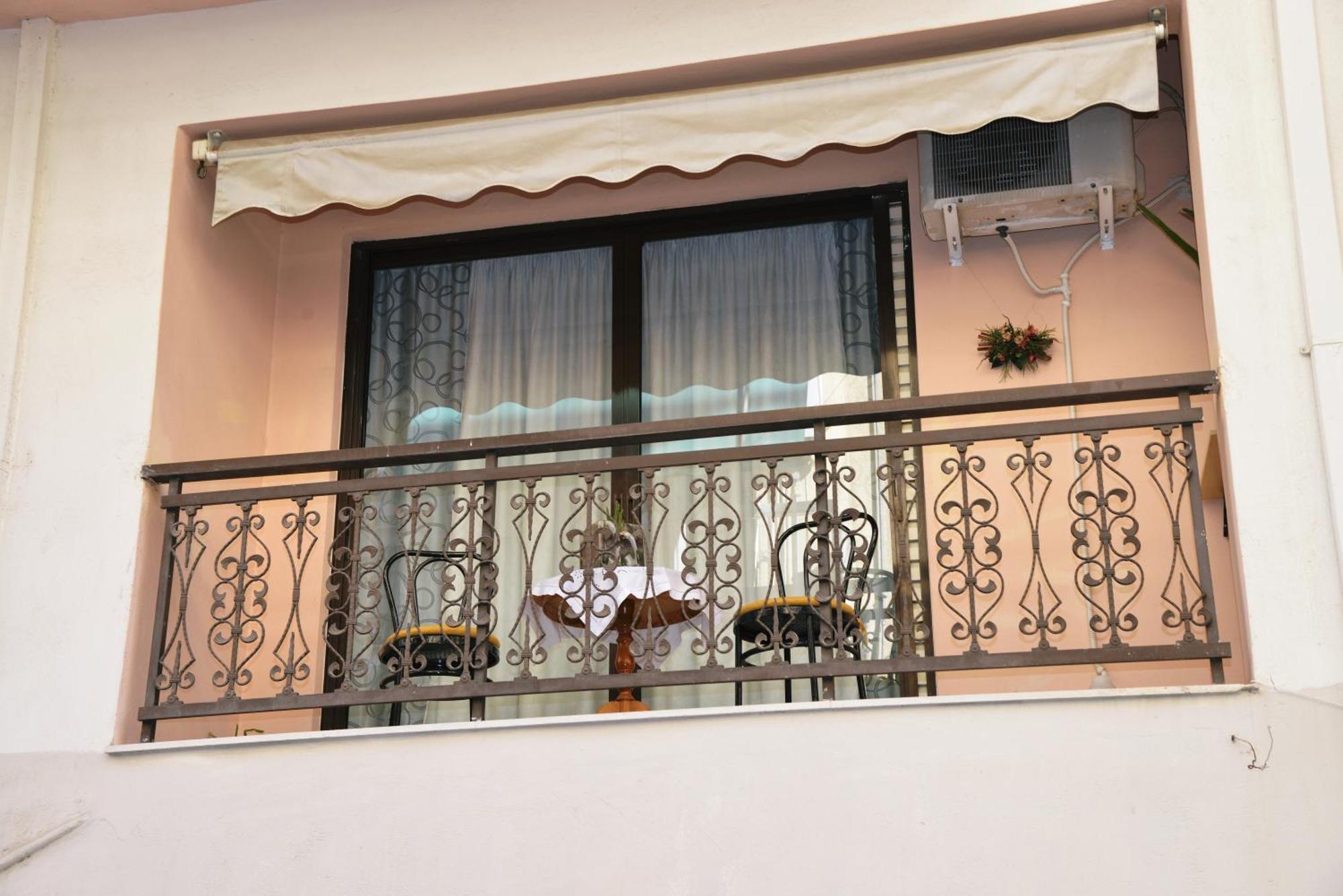 Traditional House أثينا المظهر الخارجي الصورة